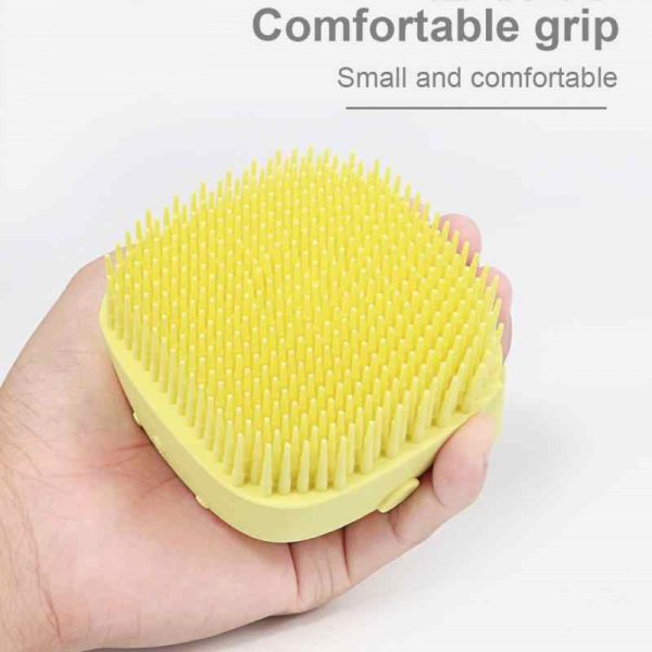Silicon Body Brush for a Luxurious Bath Experience