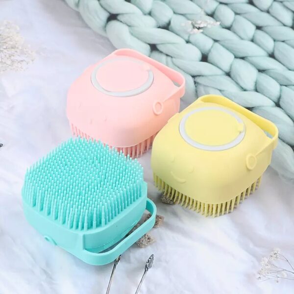 Silicon Body Brush for a Luxurious Bath Experience